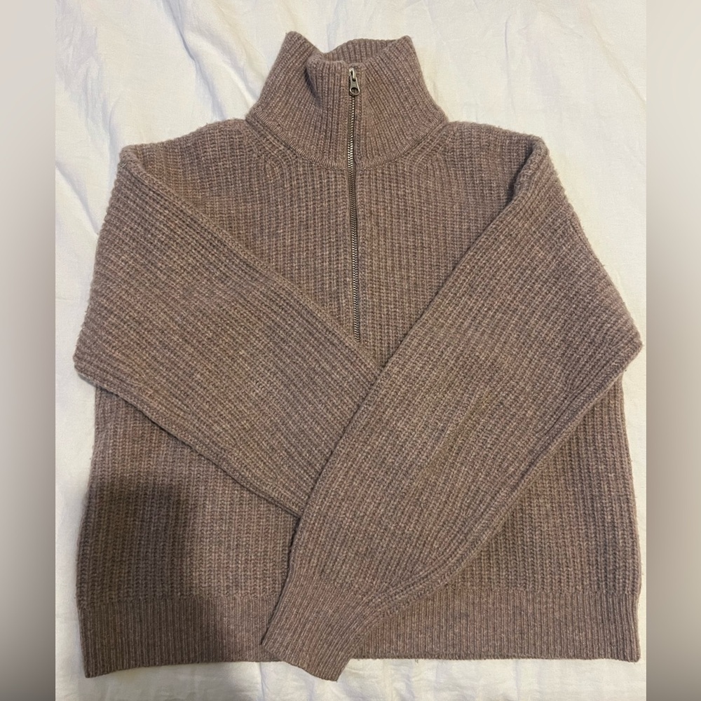 Everlane women’s quarter zip sweater